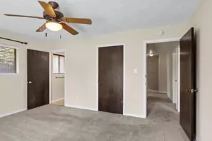 10507 Huntington Way Dr, Houston, TX 77099 - Photo 15