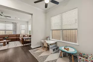5230 Darling St, Houston, TX 77007 - Photo 7