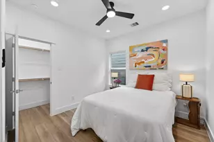 305 Marcella St, Houston, TX 77091 - Photo 29