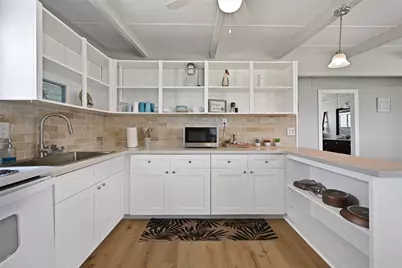 611 Fort Velasco Drive, Freeport, TX 77541 - Photo 7