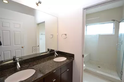 1316 Cleveland #C, Houston, TX 77019 - Photo 41