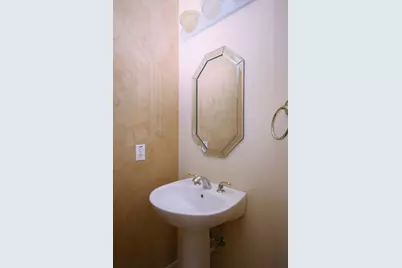 4242 Jack, Houston, TX 77006 - Photo 13
