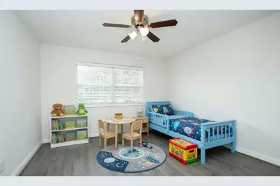 14641 Perthshire Road, Houston, TX 77079 - Photo 25