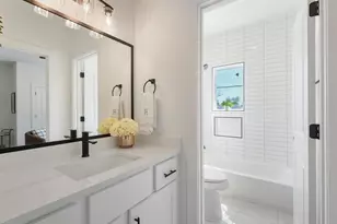 1911 Dewalt St, Houston, TX 77088 - Photo 13