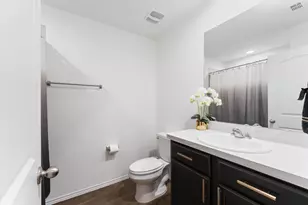 12611 NW Landon Light Ln, Houston, TX 77038 - Photo 19