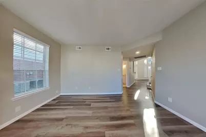 9658 Therrell Drive, Houston, TX 77064 - Photo 5