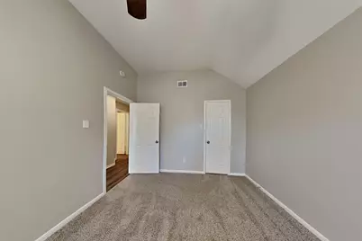 9658 Therrell Drive, Houston, TX 77064 - Photo 15