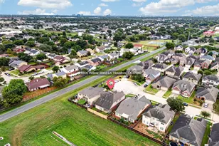 8806 Willow Wind Ln, Houston, TX 77083 - Photo 11