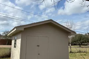 1808 Leissner St, Bay City, TX 77414 - Photo 23