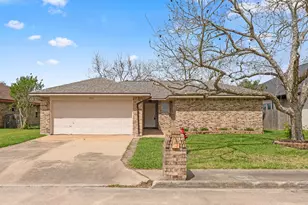 1808 Leissner St, Bay City, TX 77414 - Photo 5