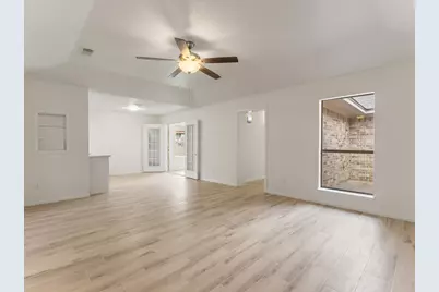 1808 Leissner Street, Bay City, TX 77414 - Photo 7