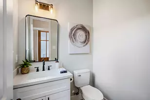 4101 E Rogers St, Houston, TX 77022 - Photo 9