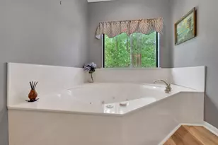 210 Harbor Run Dr, Coldspring, TX 77331 - Photo 29