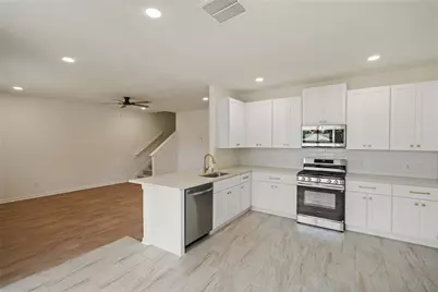 31623 Forest Oak Park Court, Conroe, TX 77385 - Photo 7