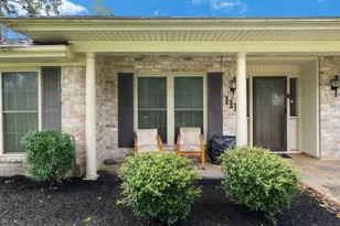 1110 Pear Tree Ln, Houston, TX 77073 - Photo 5
