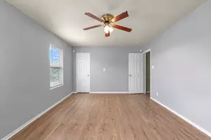 14710 S Isle Of Pines Ct, Houston, TX 77049 - Photo 19