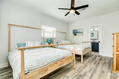 13106 Bermuda Beach Drive, Galveston, TX 77554 - Photo 37