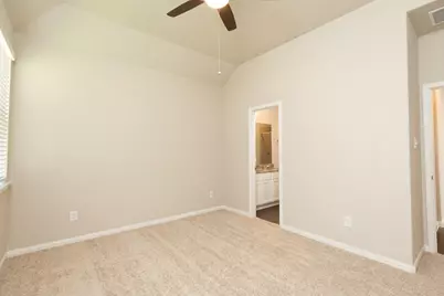 14042 Chinook Drive, Conroe, TX 77384 - Photo 11