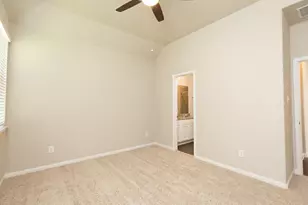 14042 Chinook Dr, Conroe, TX 77384 - Photo 11