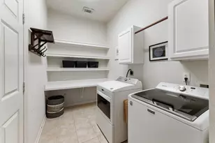 74 Shannon Green Ct, The Woodlands, TX 77384 - Photo 19