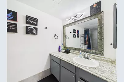 2814 S Bartell Drive #32, Houston, TX 77054 - Photo 13