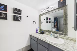 2814 S Bartell Dr, Houston, TX 77054 - Photo 13