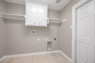 7308 Avenue R, Galveston, TX 77551 - Photo 11