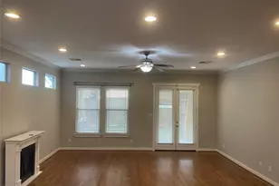 5927 Kansas St, Houston, TX 77007 - Photo 11