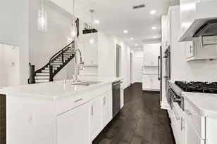 10707 High Red Mesa, Missouri City, TX 77459 - Photo 9