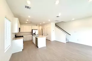 2143 Salinas Dr, Rosharon, TX 77583 - Photo 9