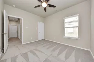2714 Newport Lk Blvd., Manvel, TX 77578 - Photo 15