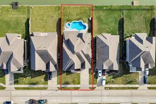 2714 Newport Lk Blvd., Manvel, TX 77578 - Photo 3