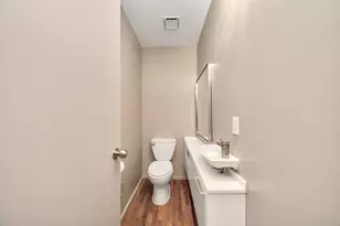 1113 W 17th St, Houston, TX 77008 - Photo 13