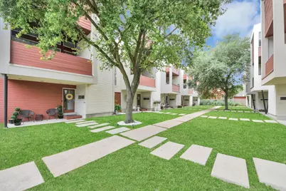 1113 W 17th Street, Houston, TX 77008 - Photo 1