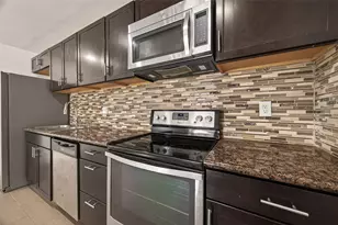 5929 Queensloch Dr, Houston, TX 77096 - Photo 13