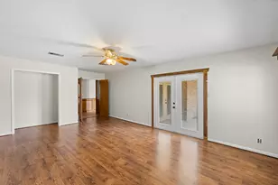 8277 Hwy 90 S, Navasota, TX 77868 - Photo 25