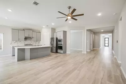 18314 Southwood Creek Drive, Cypress, TX 77433 - Photo 5