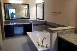5747 Larkin St, Houston, TX 77007 - Photo 5
