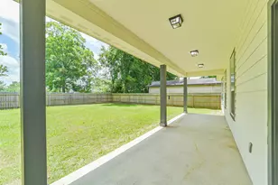 1016 Rachel B Scott St, Cleveland, TX 77327 - Photo 3