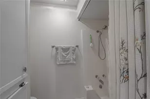 1433 Greenbriar Dr, Huntsville, TX 77340 - Photo 31