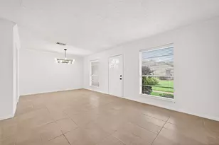 30 SW Windsor Ct Ct, Missouri City, TX 77459 - Photo 9