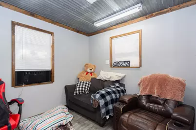 706 E New York Street, Brazoria, TX 77422 - Photo 25