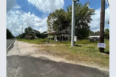 6790 Fm 834 E, Hull, TX 77564 - Photo 1