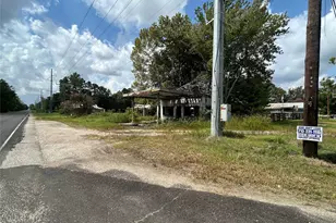 6790 Fm 834 E, Hull, TX 77564 - Photo 1