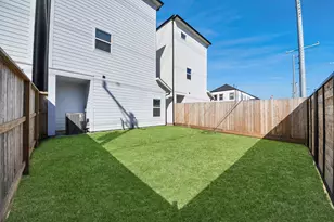 1102 Mansfield St, Houston, TX 77091 - Photo 35