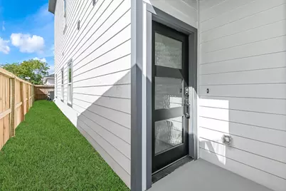 3547 Dreyfus Street, Houston, TX 77021 - Photo 3