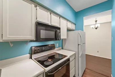 8055 Cambridge Street #21, Houston, TX 77054 - Photo 7