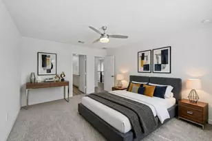 10406 Hadley Pk Trl, Houston, TX 77051 - Photo 5