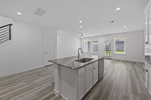 10406 Hadley Pk Trl, Houston, TX 77051 - Photo 3
