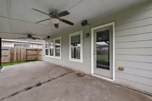 18302 Walden Gate Ln, Cypress, TX 77433 - Photo 41